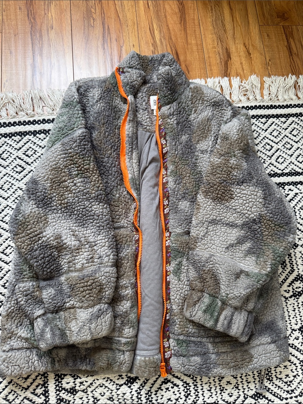 BDG Gray Sherpa Puffer Jacket with Orange Zip